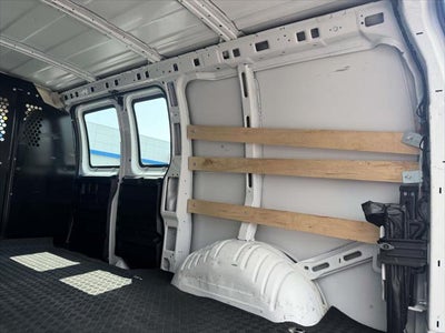 2025 Chevrolet Express Cargo WT