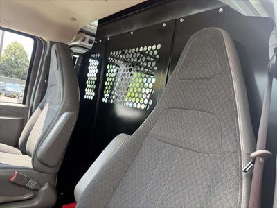 2025 Chevrolet Express Cargo WT