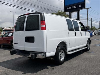 2025 Chevrolet Express Cargo WT