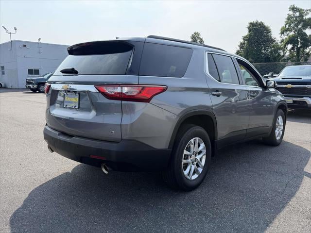 2021 Chevrolet Traverse LT Cloth