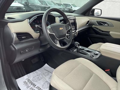 2023 Chevrolet Traverse LS