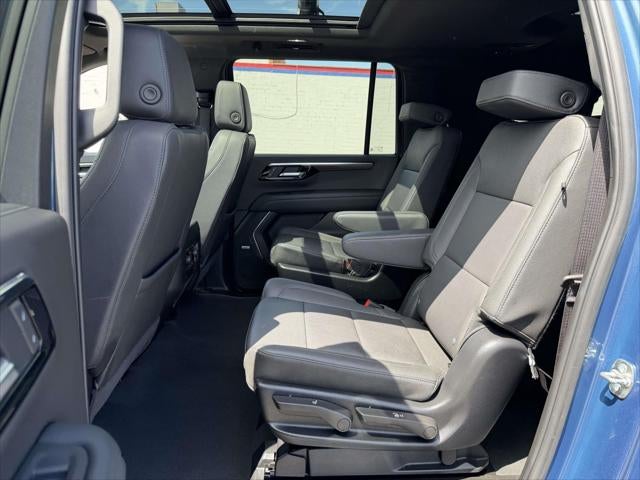 2025 Chevrolet Suburban LT