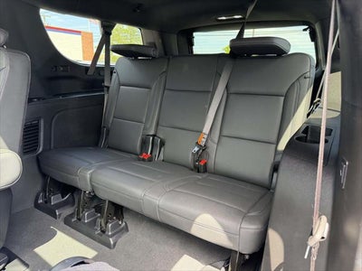2025 Chevrolet Suburban LT