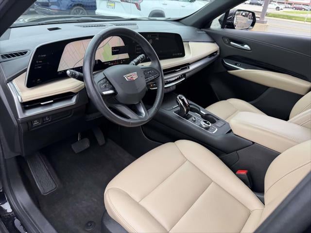 2024 Cadillac XT4 Luxury