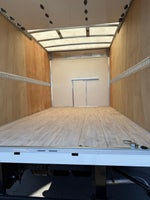 2024 Chevrolet Express Cutaway 4500 2WT