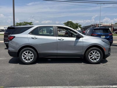 2023 Chevrolet Equinox LS