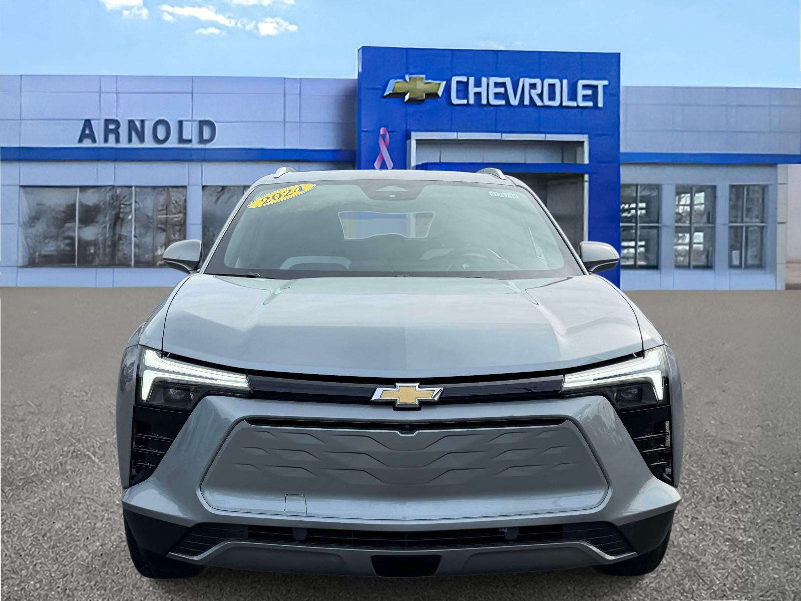 Used 2024 Chevrolet Blazer EV LT with VIN 3GNKDBRJ8RS199719 for sale in West Babylon, NY