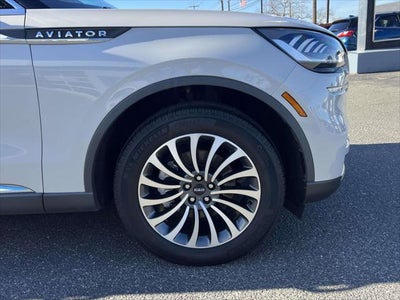 2023 Lincoln Aviator Standard