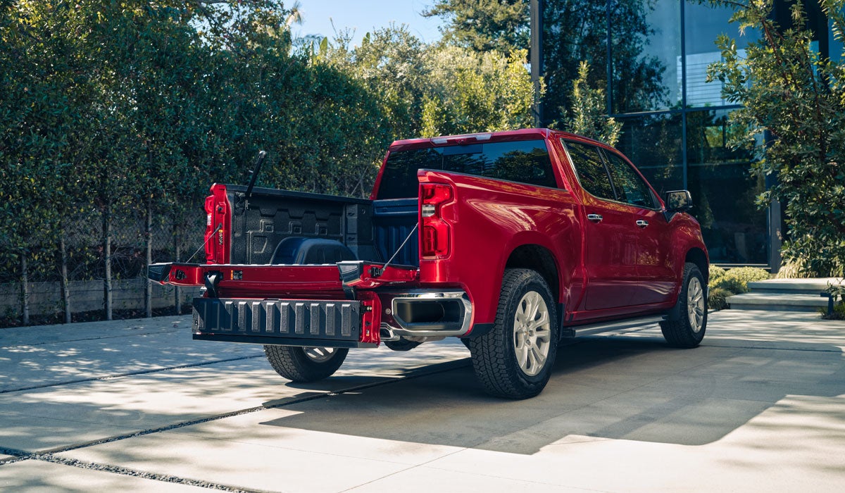 Arnold Chevrolet in WEST BABYLON NY
